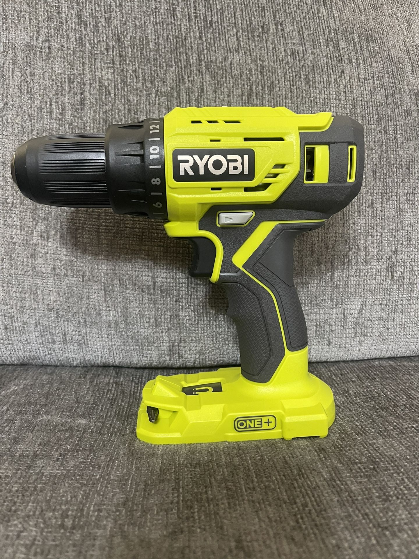 Ryobi ONE+ 18V Lithium-Ion Cordless 1/2 in. Drill/Driver