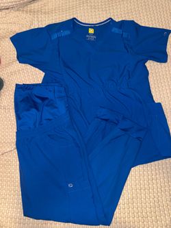 Maternity scrub