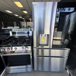 LG Instaview Bundle - Instaview Refrigerator + Instaview Gas Range 