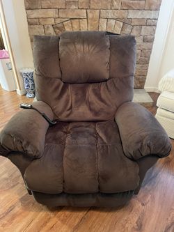 Recliner with electric remote