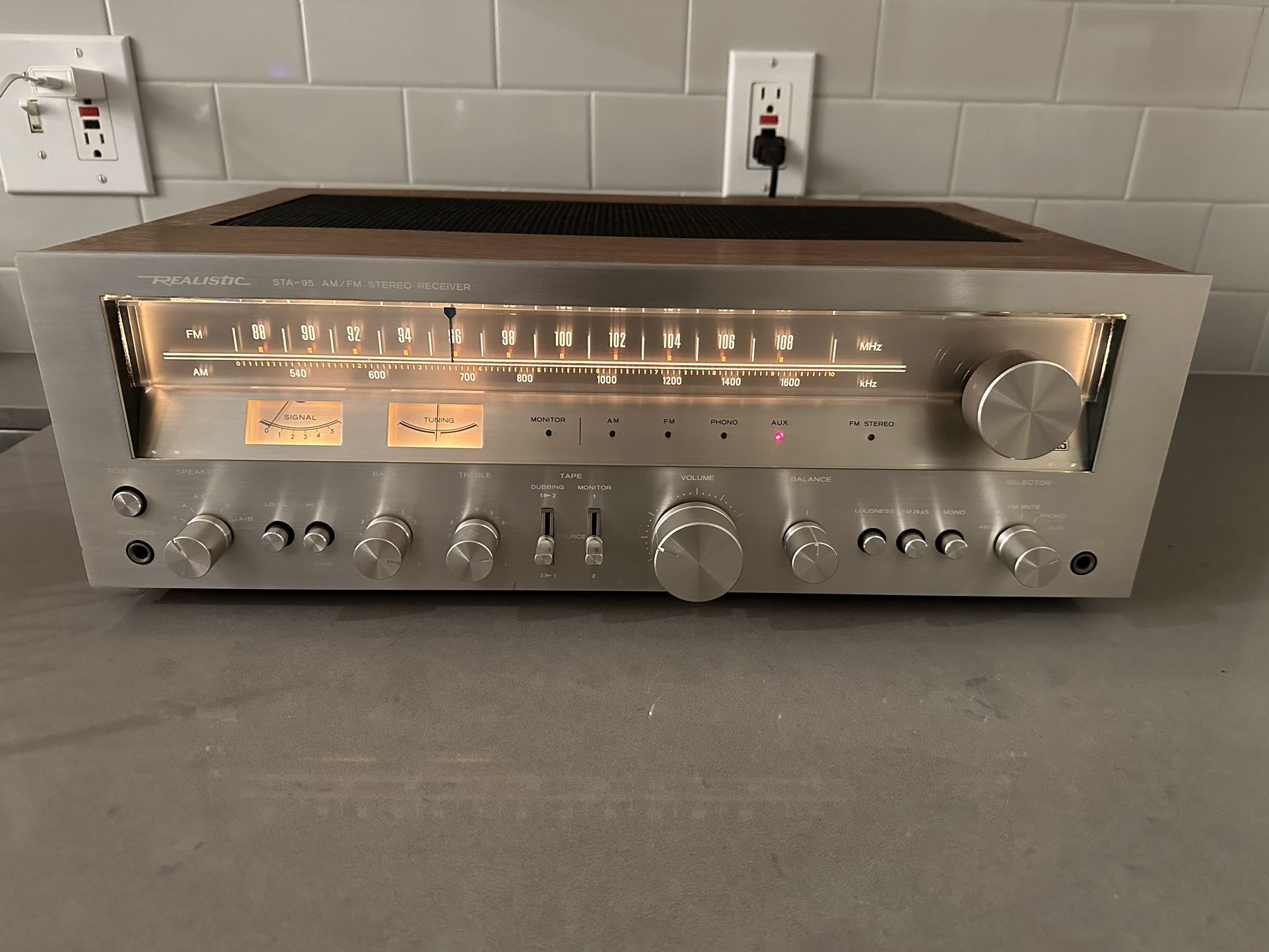 Realistic STA-95 Stereo Receiver Vintage