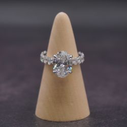 Oval Shape Lab Diamond Ring – 14K Gold | 6.75 CTW (LAB)