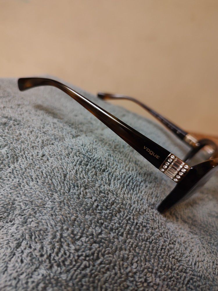VOGUE Brown Tortoise Eyeglasses Frame
