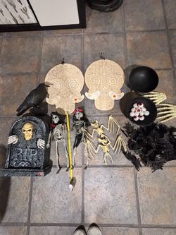 Halloween Decor Bundle