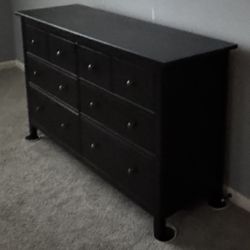 IKEA HEMNES DRESSER (GREAT CONDITION)