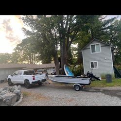 1973 ‘14 StarCraft Mariner 15 Hp Nissan