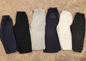 Toddler Boys 2T athletic bottoms lot