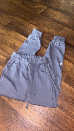 jogger size small