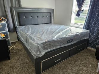 New in box Ashley B214 king size storage bed frame special
