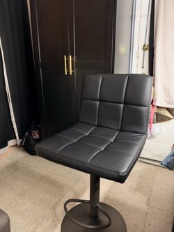 Vanity Chair