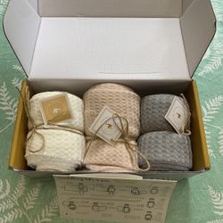 Newborn Photography Swaddles