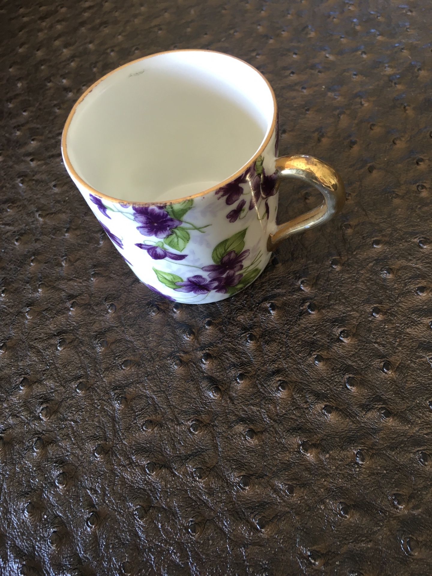 Inarco hand painted purple lavender, violets demitasse vintage Cappuccino Cup