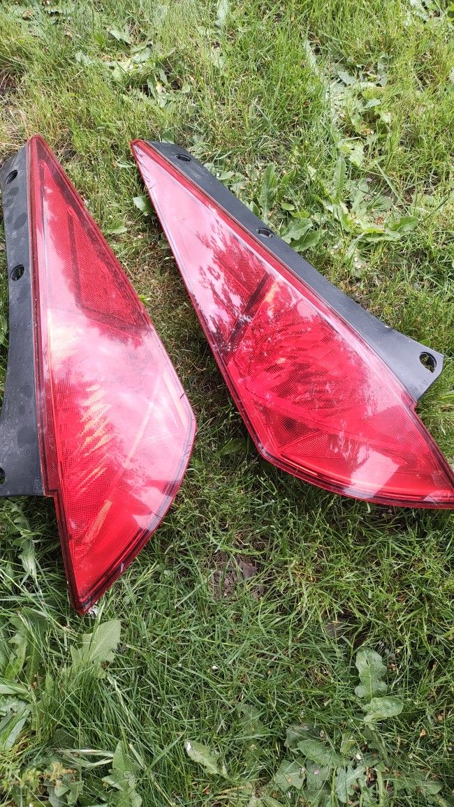 350Z OEM Tail Lights!