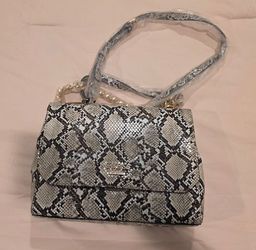 Guess snake print bag