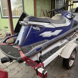 1999 Yamaha 1200gp