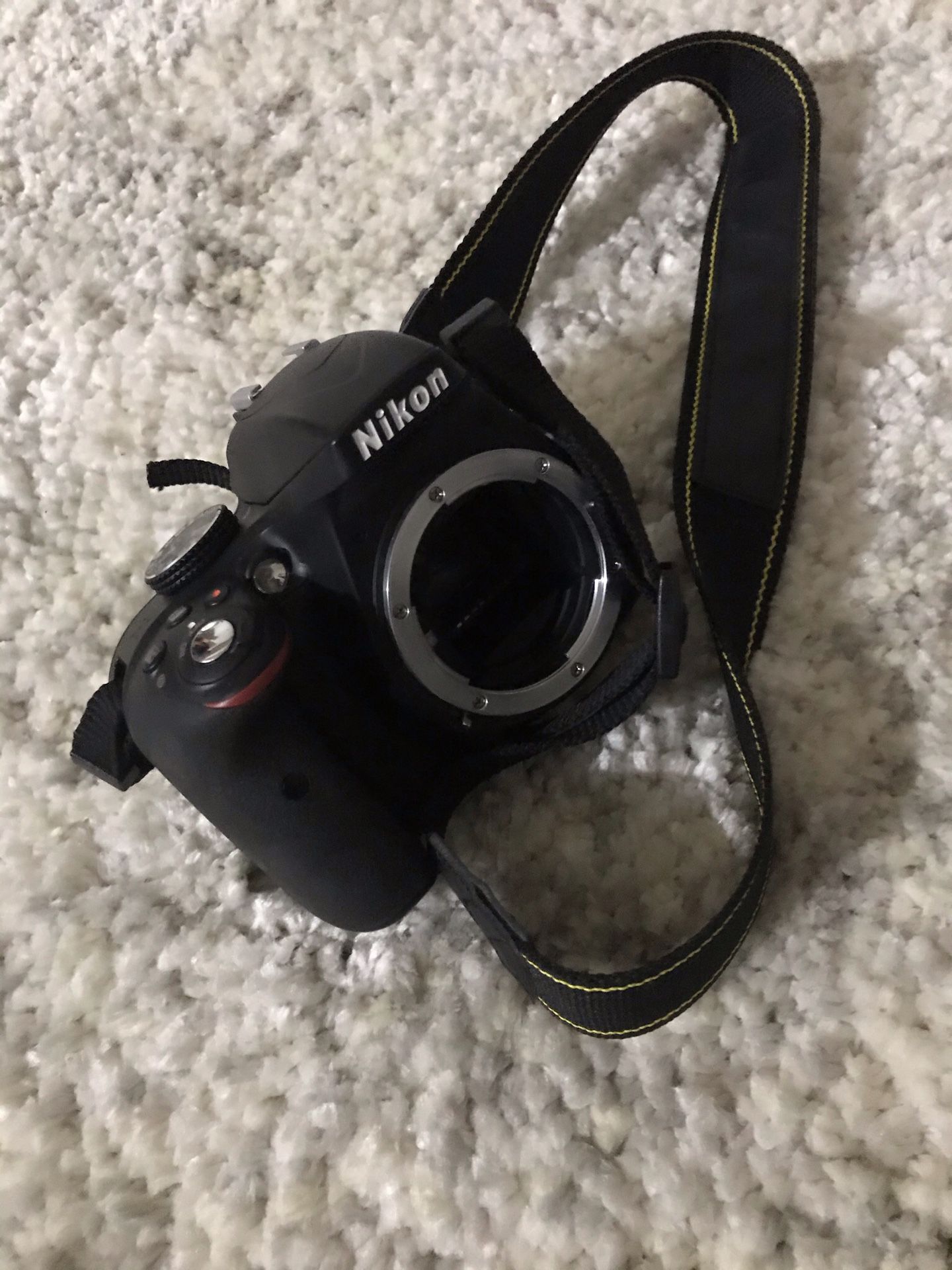 Nikon D330 Dslr Camera
