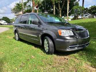 2015 Chrysler Town & Country