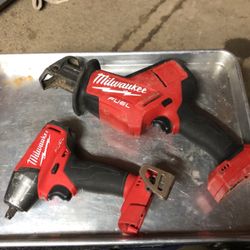 Milwaukee M18 Fuel Brushless 3/8 Impact Wrench+ Hacksaw
