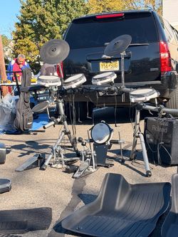 Roland Electronic Drum Kit with Module