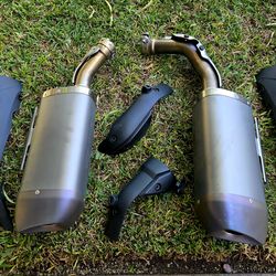 OEM Yamaha exhaust 2009 - 2014 Yamaha R1