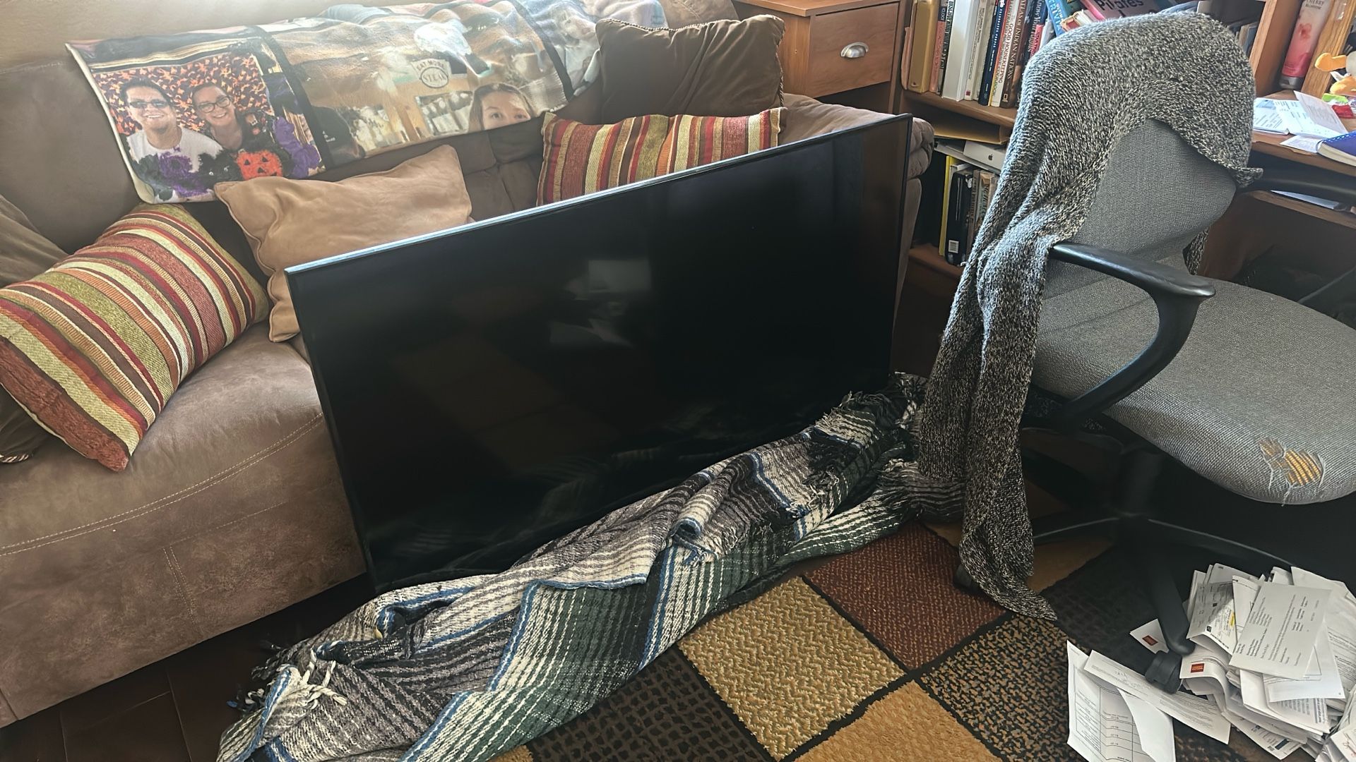 55” Sharp TV Flatscreen