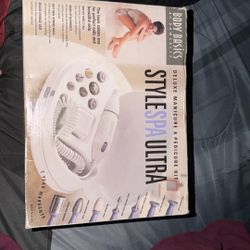 Manicure & Pedicure Kit 