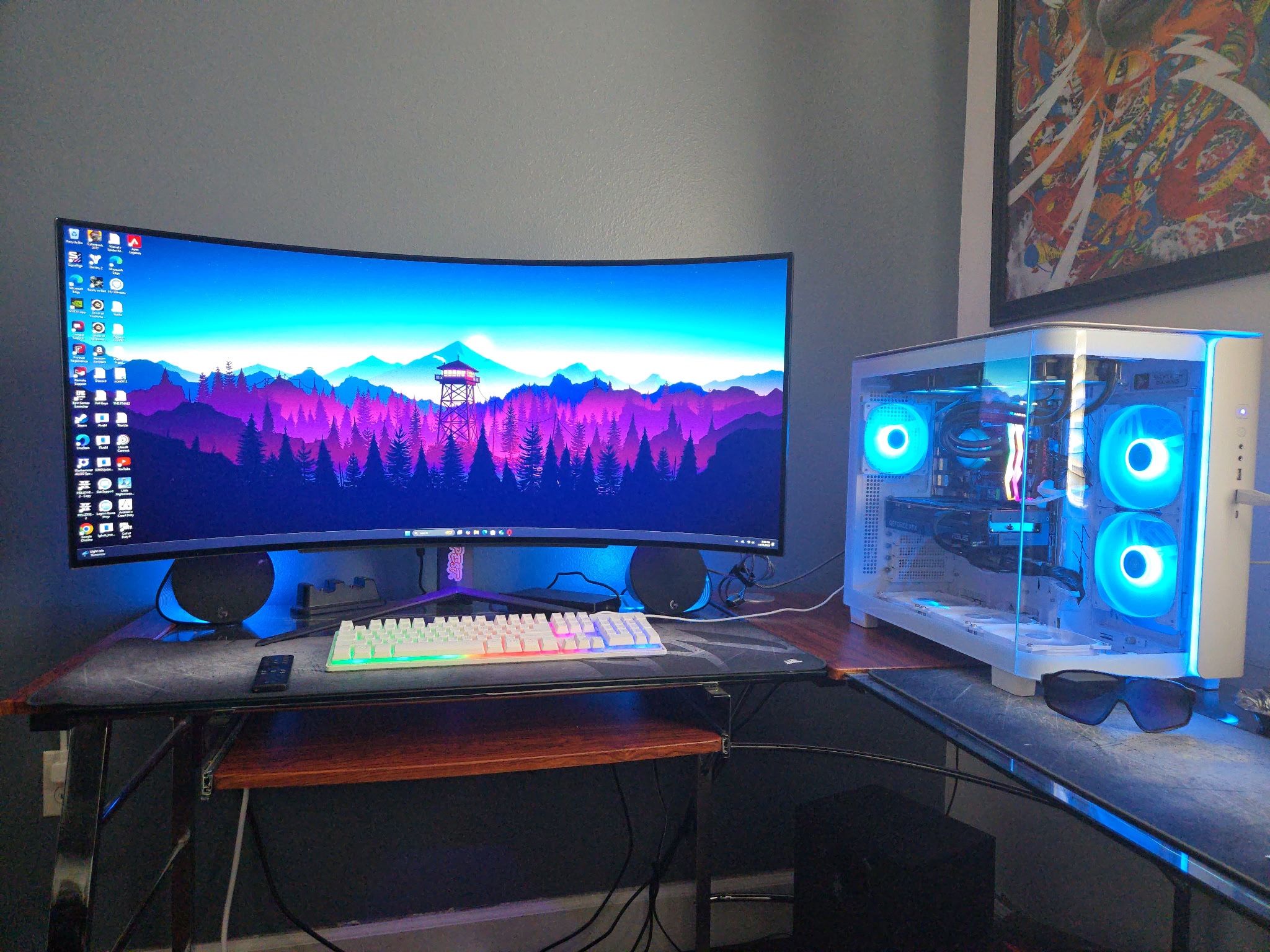 38. Widescreen 4K Ultra Monitor.