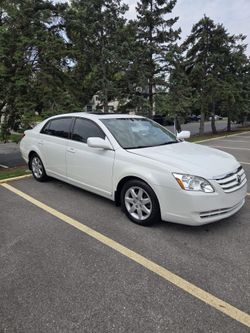 2005 Toyota Avalon