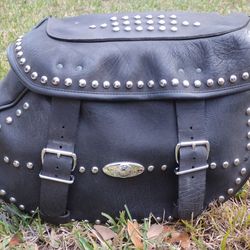 Factory Harley Saddle Bag Softail 