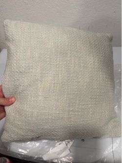 Brand new throw pillow