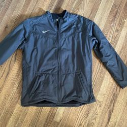Nike Men”s Sweater In Like New Condition 