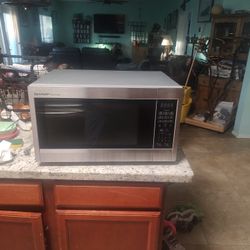Microwave