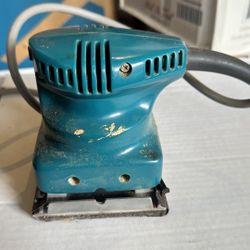 Makita Palm Sander