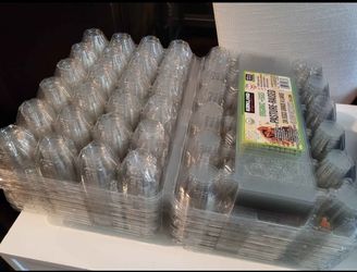 20 empty egg cartons