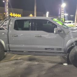 2021 - 2023 Ford F150 Raptor Addictive Desert Design Pro Chase Rack With 5 Baja Design LP6 Lights 