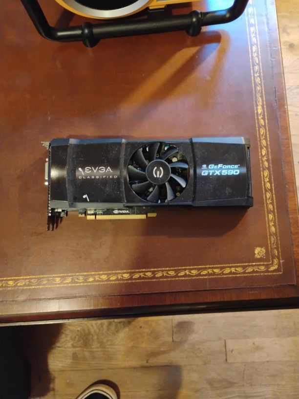 EvGA GTX 590