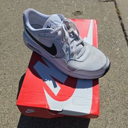 Nike AIR Max SC, Size 8 Men's 