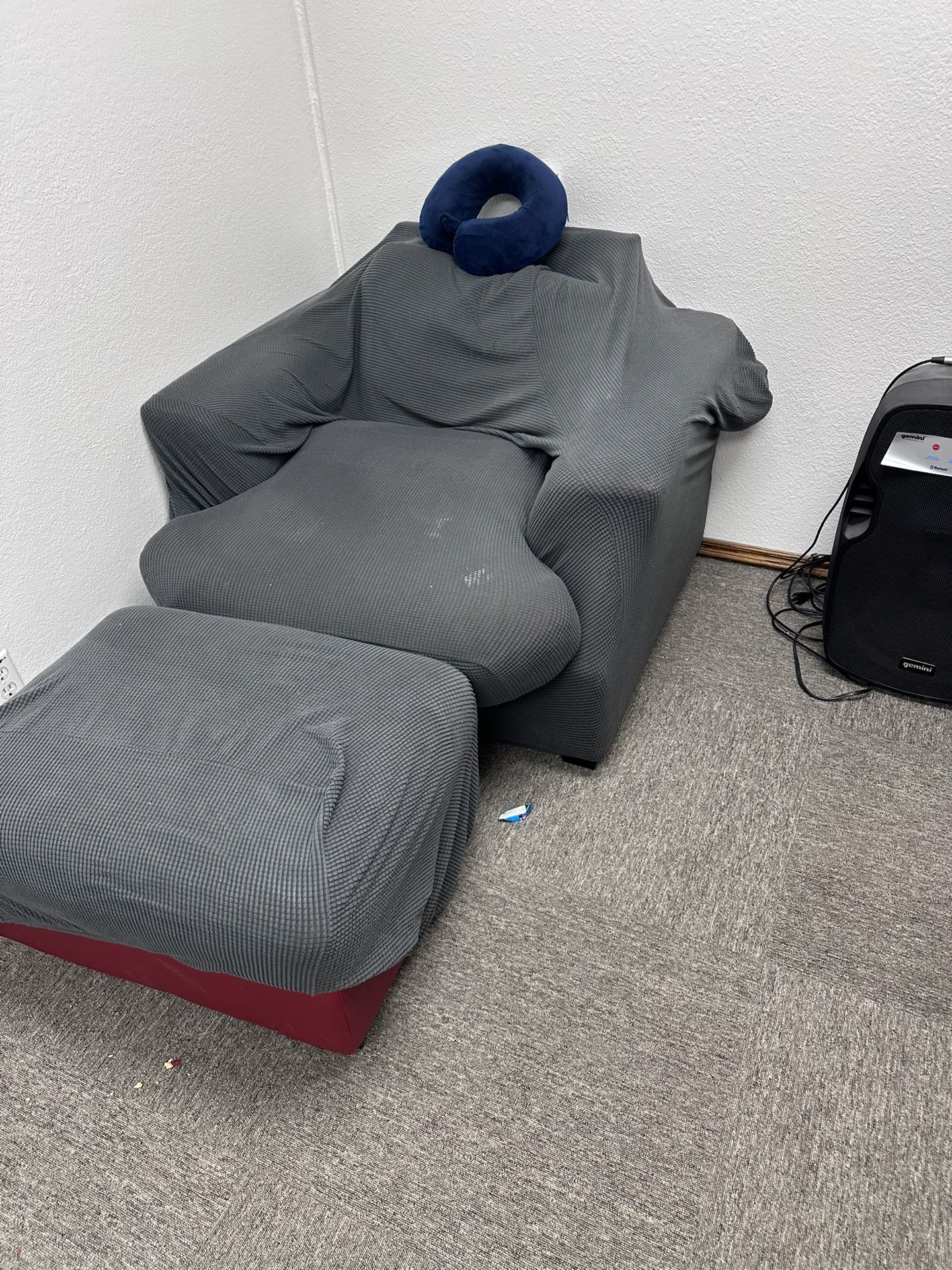 Free Sofas