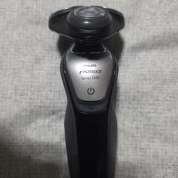 Shaver Phillips Norelco 5000