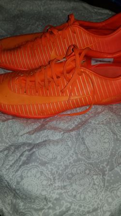 Nike Mercurial Victory VI IC Oran Size 8.5