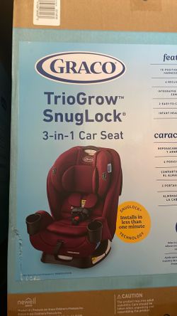Graco Trio Grow Snuglock 3-1  New 