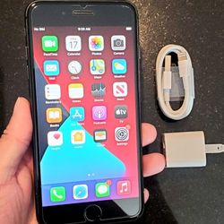 iPhone 8 Plus - UNLOCKED - Like New 