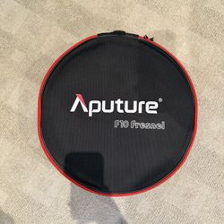 Aputure F10 Fresnel