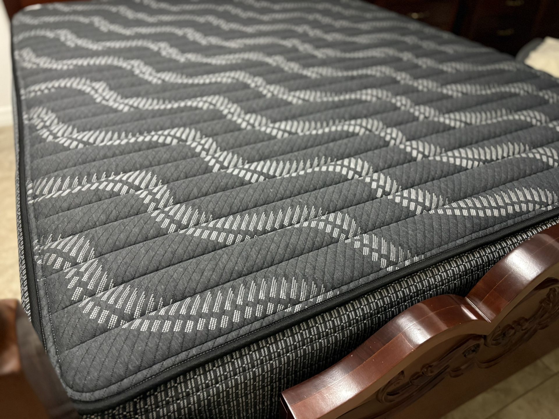 Colchones Nuevo King Size Boxspring 