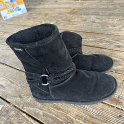 Used Size 10 Bear Paw Black Boots 