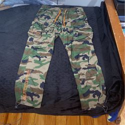 smoke rise camo pants size medium 