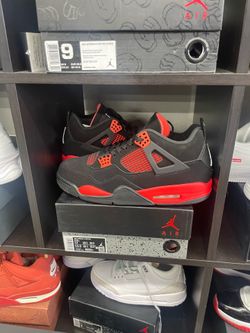 Air Jordan 4 Red Thunders