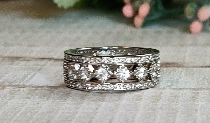 925 Sterling Silver Vintage Clear CZ Big Ring