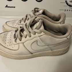 Nike Air Force 1 Sneakers Size 7Youth
