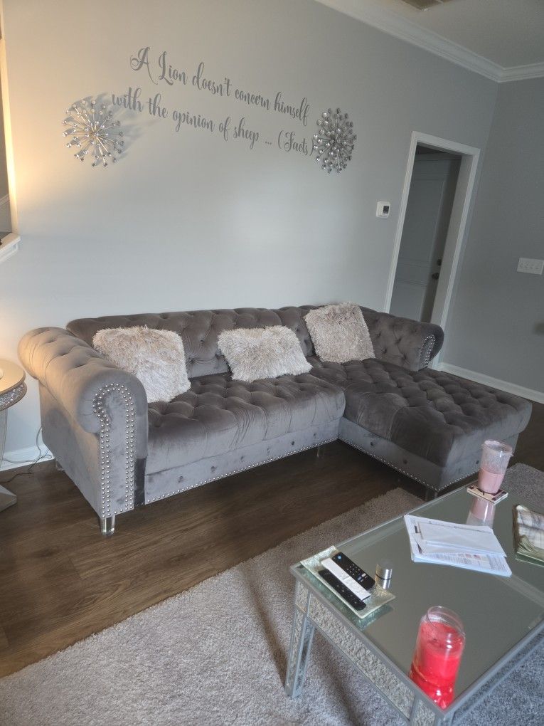 Couch L Shape 